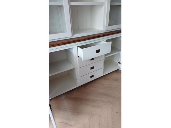 Mooie houten kast!