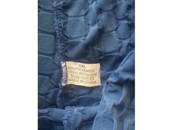 Stretchy korte broek blauw L/XL