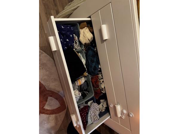 Gratis mooie commode - kan nog een ronde mee