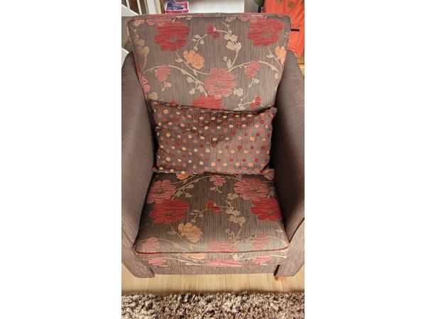 Fauteuil stof +poef en bankstel