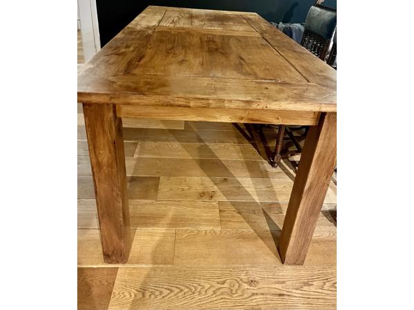 Mooie eikenhouten eettafel 180