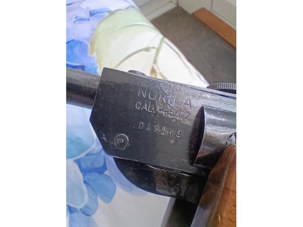 Norica 61, cal. 4,5mm met houten kolf.