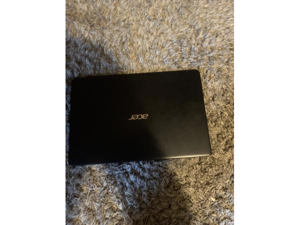 Acer Intel core i3 nog in prima staat.