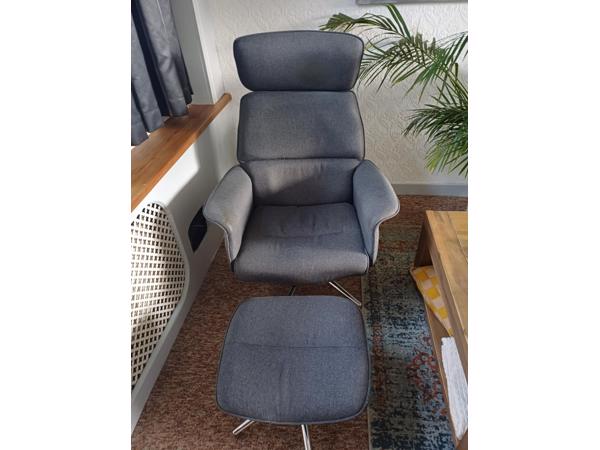 Gratis Relaxstoel en hokker moet vandaag opgehaald worden.