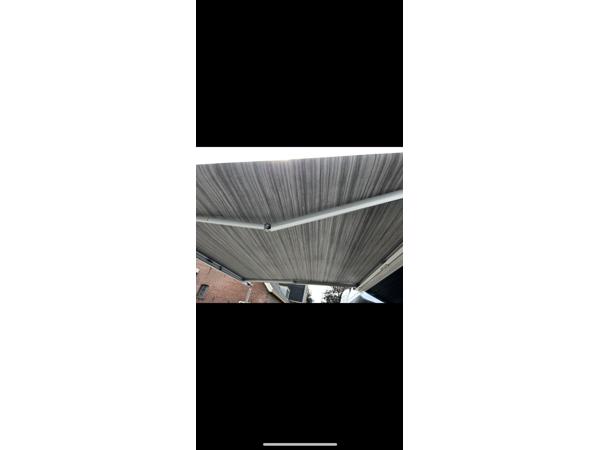 Luifel fiamma zo goed als nieuw