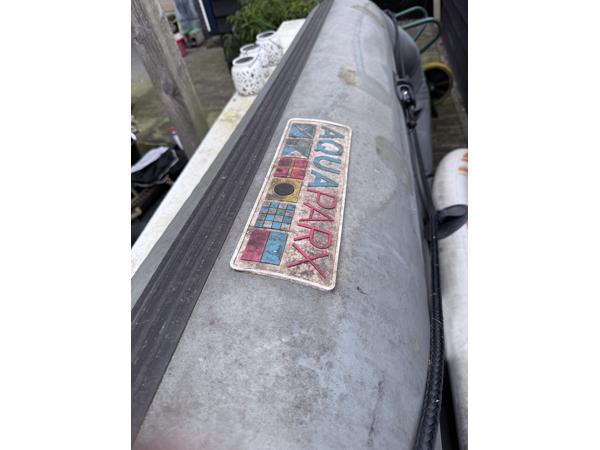 Oplaasboot geschikt voor buitenboordmotor