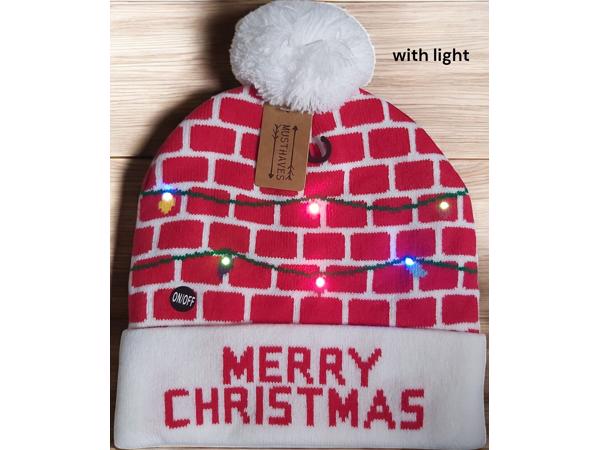 Muts met Pompon en Lampjes - Thema Kerst - Beanie - Acryl -