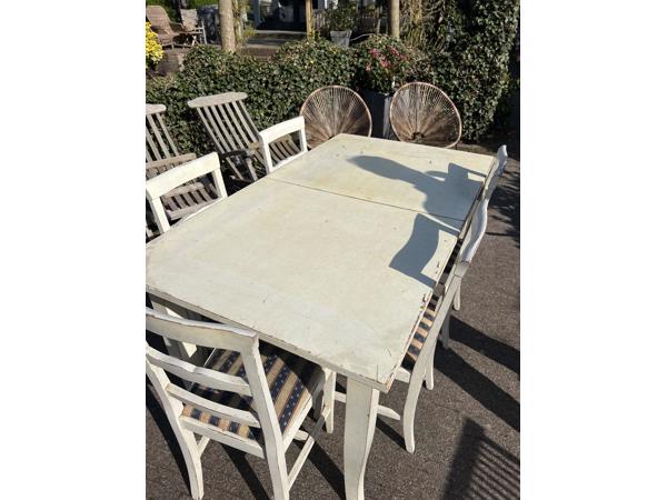 Uitschuifbare eetkamer tafel minimaal 160 lang Maximaal 3 meter