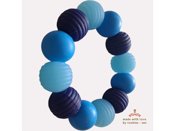 Noekies Handgemaakte Bijtring blauw lichtblauw - Nieuw!