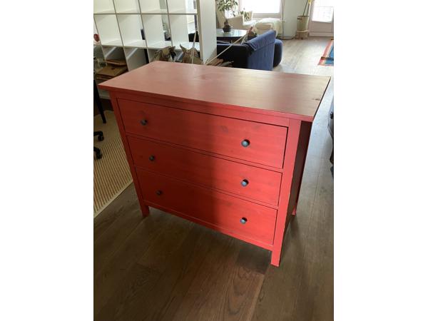 Ikea HEMNES Ladekast 3 lades, Rood, goede conditie