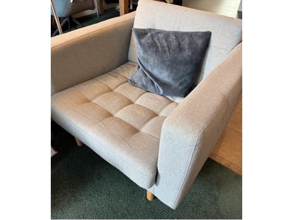2x bank + stoel van Ikea Landskrona