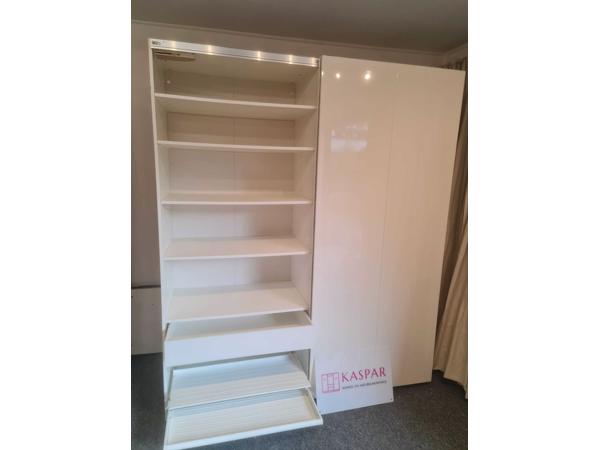 Kledingkast ikea pax 200x236cm. Leveren/ monteren mogelijk!