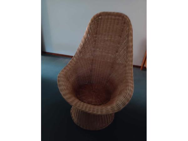 Rotan stoelen + tafeltje