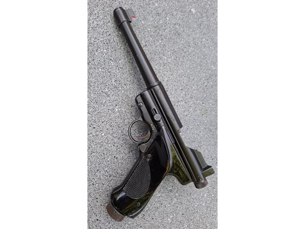 Crosmen MKII Target CO2 pistool