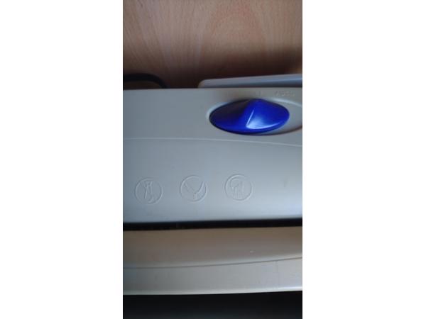 elektrische papiervernietiger/versnipperaar(max 5 vellen) te