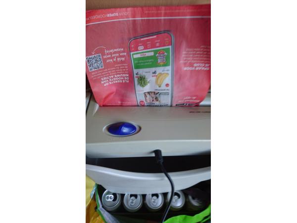 elektrische papiervernietiger/versnipperaar(max 5 vellen) te