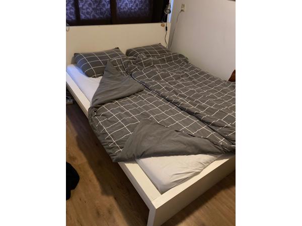 Ikea 2-persoons bed, wit