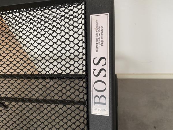 Elektrisch verstelbare spiraalbodem