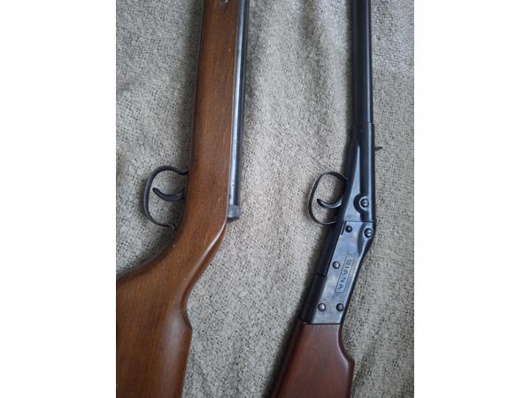 Luchtbuks Diana model 1 en Diana model 22. In hele mooie sta