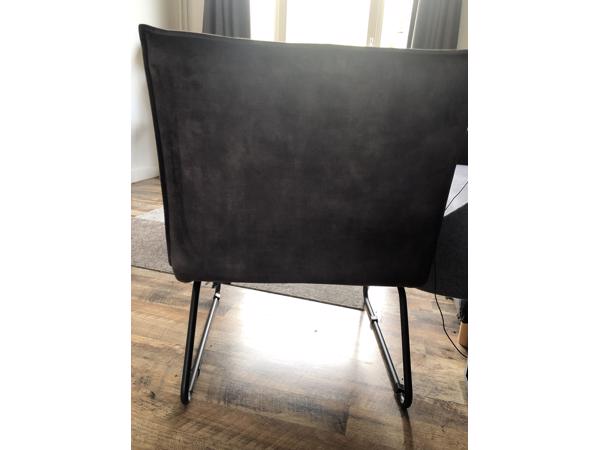 fauteuil  donker grijs.  Goed onderhouden