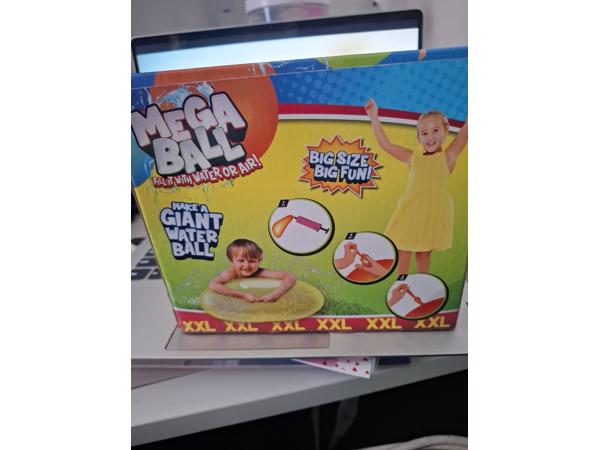Mega Ball XXL Fill with water or air