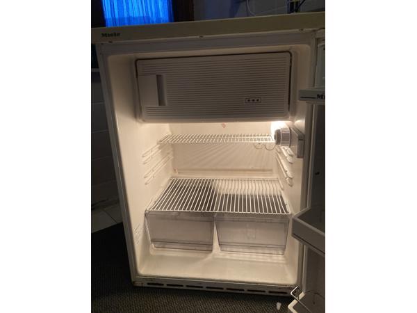 Witte tafelmodel koelkast
