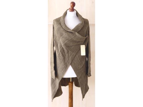 Gebreide poncho / vest lange mouwen 1 maat 36/40 (nieuw)