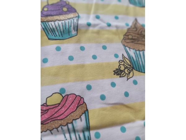 Glo-Story cupcakes t-shirt geel 110