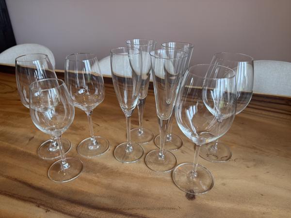 Glazen wijnglazen champagneglazen