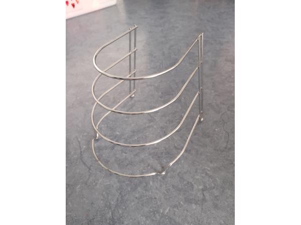 Mooie Ijzeren Pannenrek.