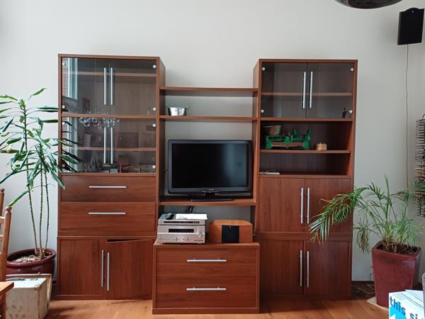 Woonkamerkast 240hx284bx40d