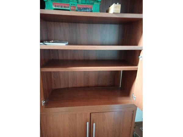 Woonkamerkast 240hx284bx40d