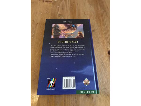 R.L. Stine : kippenvel De getikte klok (10 plus )