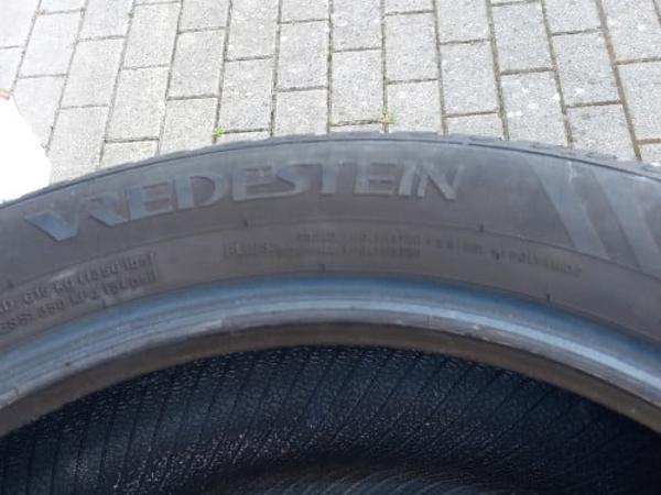 aangeboden  1 Vredestein band 205/ 55 R16