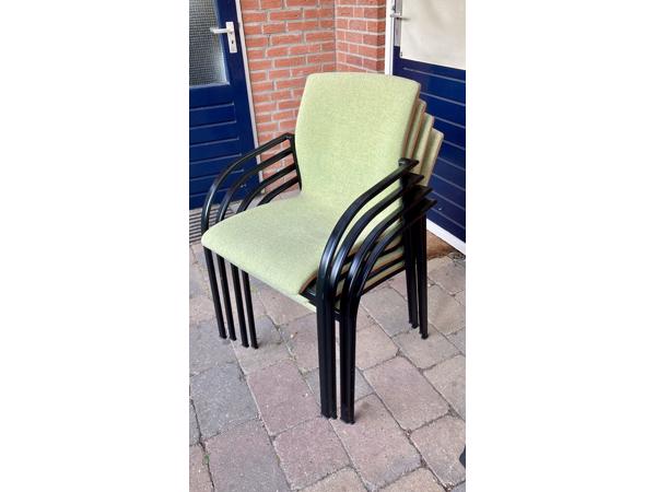 4 eetkamerstoelen beukenhout+ metaal