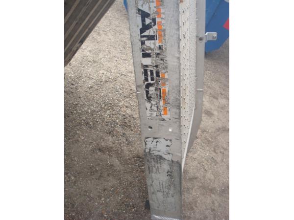 Altec opklabare auto-oprijplaat roelstoelhelling