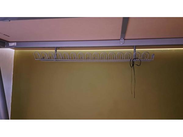 Hoekbureau met verlengstukken