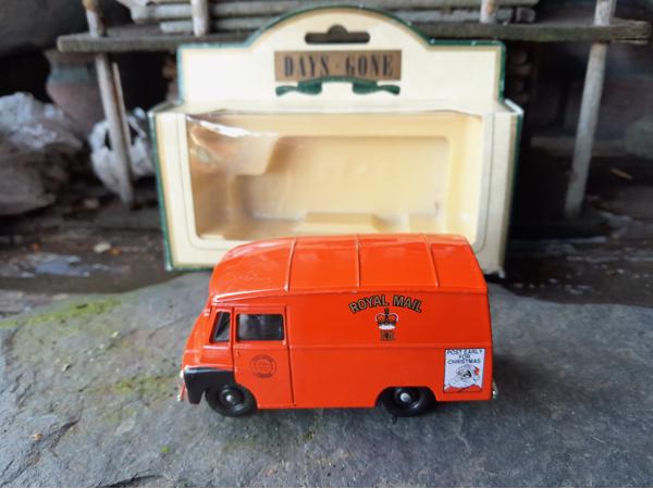 Morris LD 150 Royal Mail van