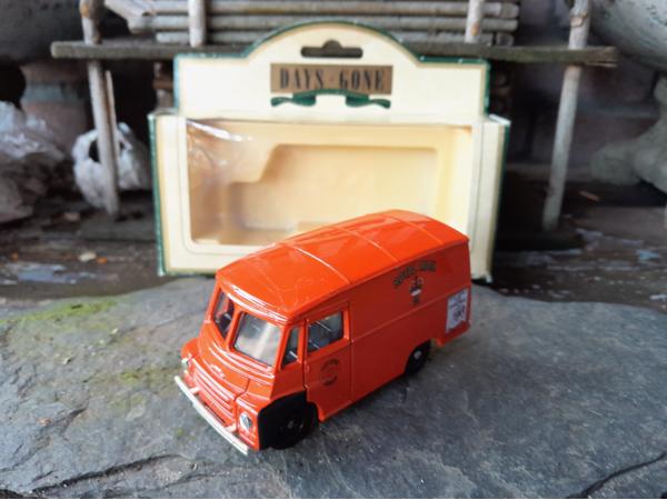 Morris LD 150 Royal Mail van