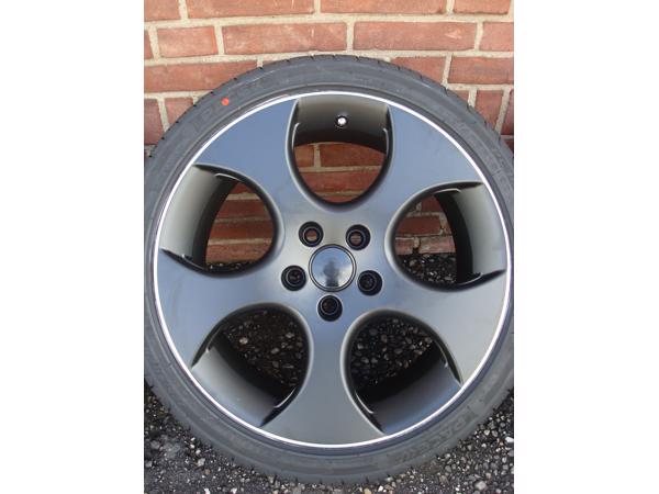 18 Inch GTI Black Velgen en Banden Steek 5x112