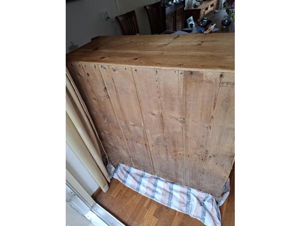 Meidenkast Greenen t.e.a.b.