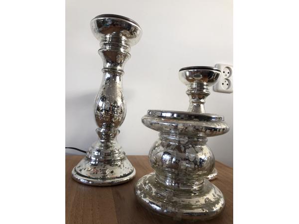 Glazen kaarsen standaarden