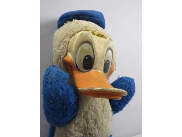 Disney Donald Duck (Chiltern Hygienic Toys)