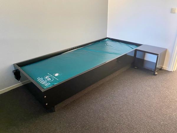 Luna waterbed 1p met ombouw