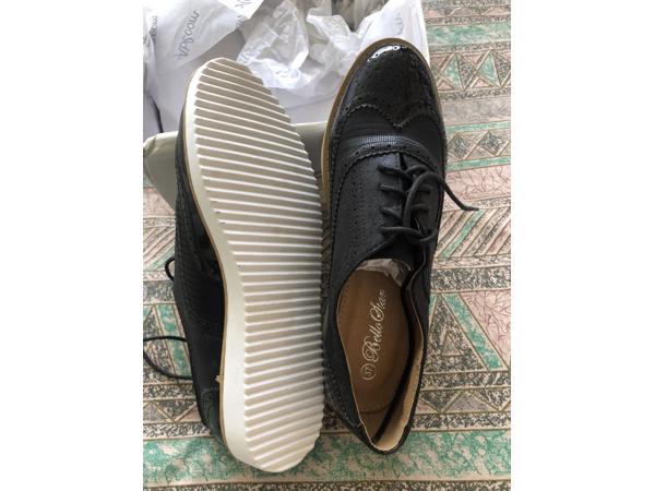 3 paar in doos nieuwe mooie klassieke veter merk schoenen