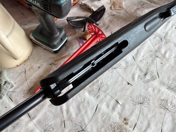 gamo 4.5 met originel richtkijker demper in zeer goede staat