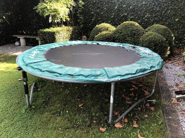 Trampoline plus net