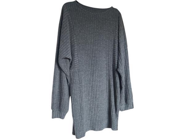 stretchy jurk grijs met pofmouwen XXL