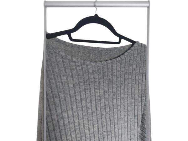 stretchy jurk grijs met pofmouwen XXL