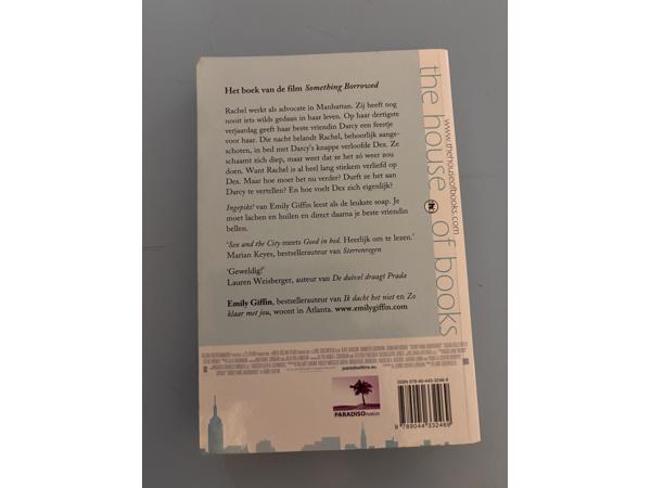 Emily Giffin : something borrowed  ingepikt  Chicklit